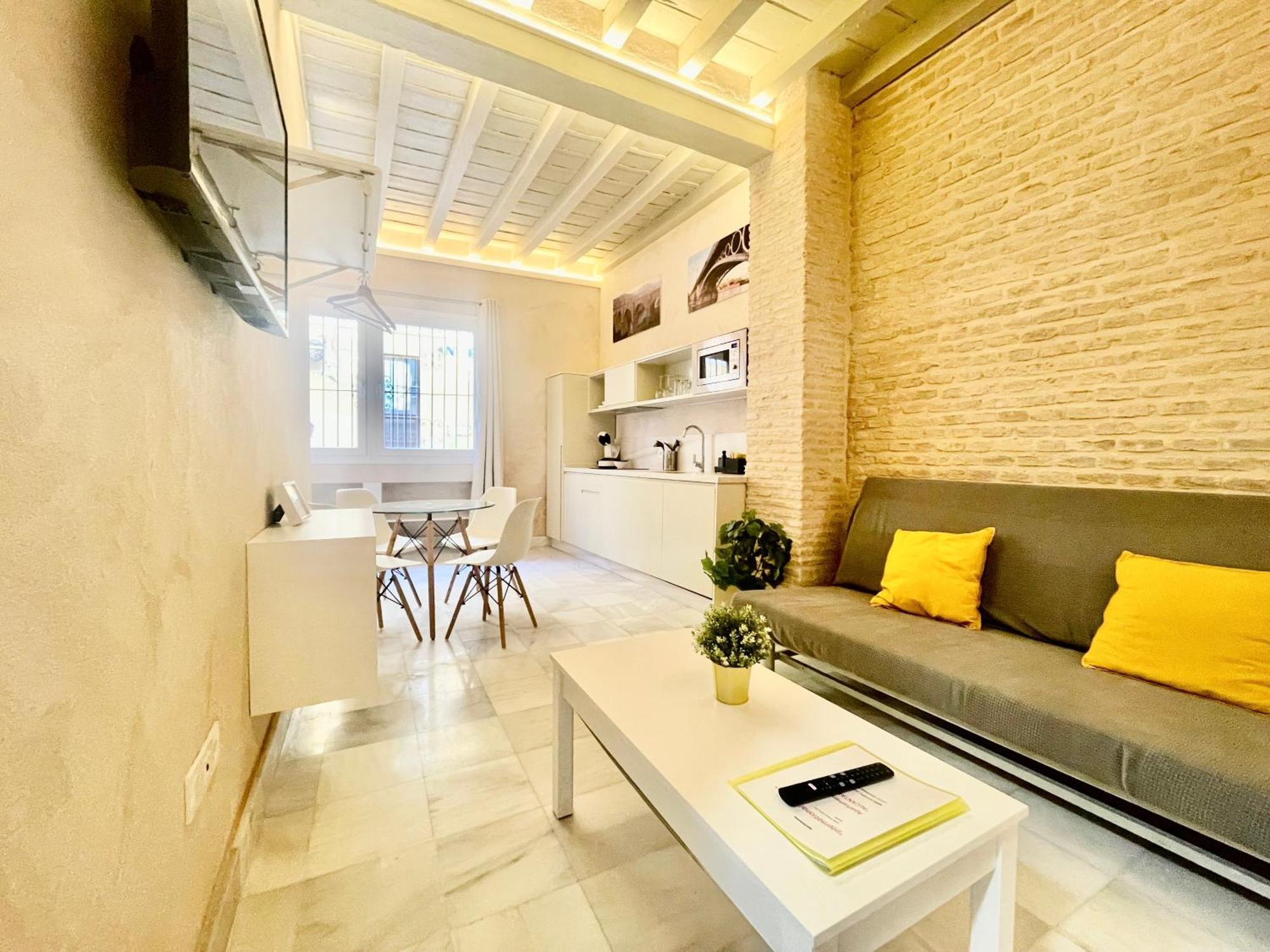 Appartement Click Triana - Patio Privado à Séville Extérieur photo